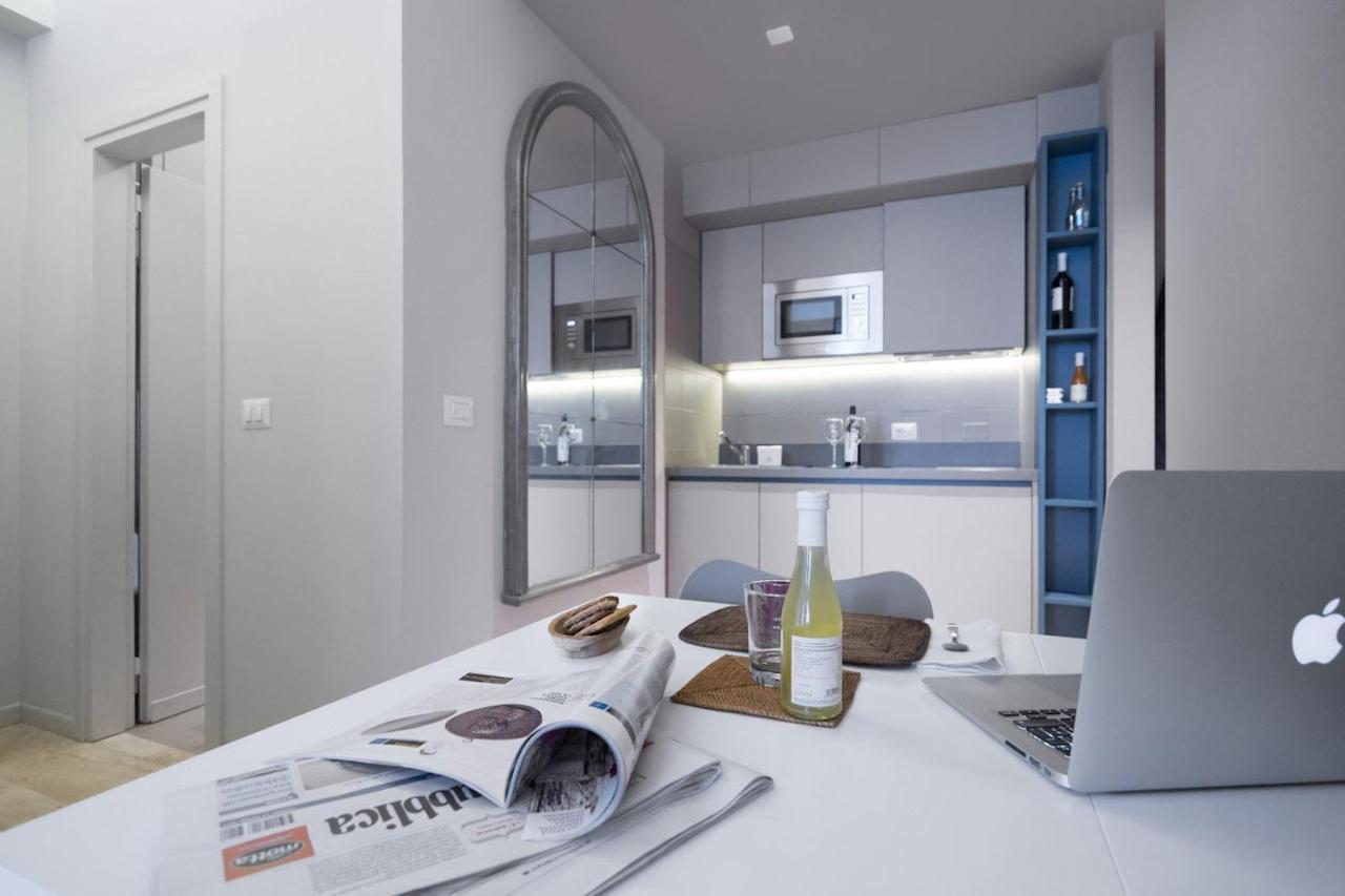 Contempora - Elvezia 8 - E12